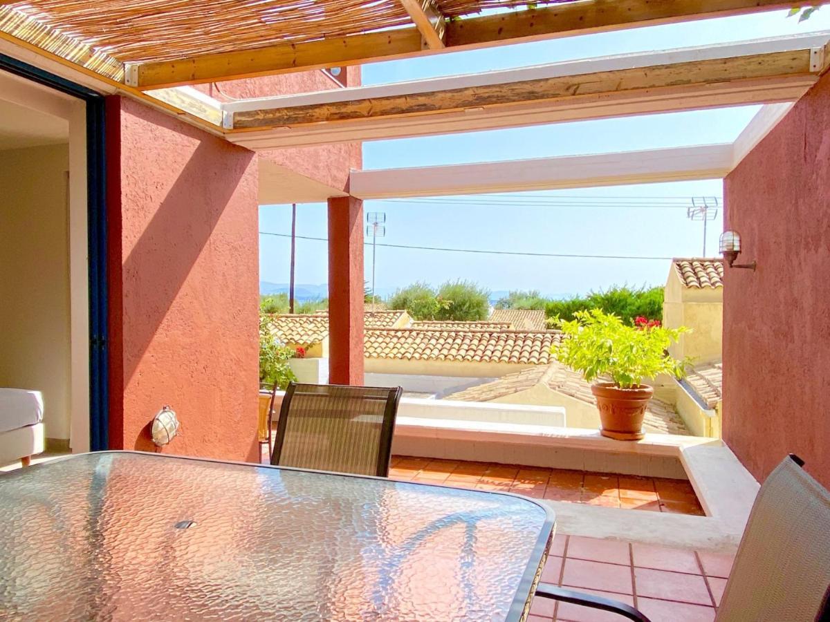Barbati Beach Minivillas With Pool By Dadovillas Extérieur photo