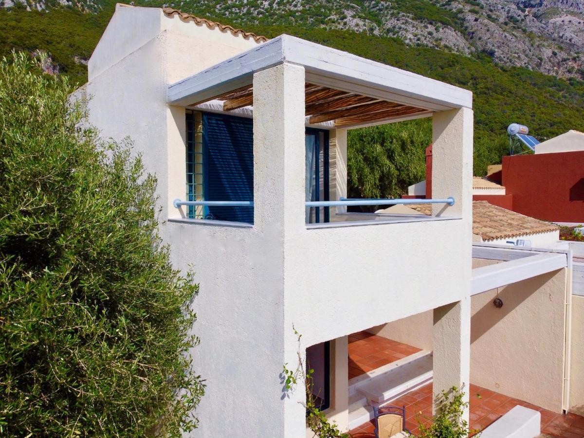 Barbati Beach Minivillas With Pool By Dadovillas Extérieur photo